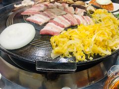 烤猪五花肉-海花锅盖烧烤店(怡馨家园店)