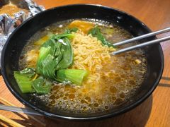 -京狮炙燥·精酿烧烤(首经贸店)
