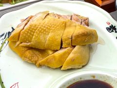 -七的湖·晚芳亭·阳澄湖农家菜·大闸蟹(莲花岛店)