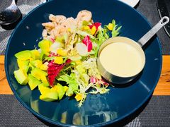 牛油果鲜虾沙拉-秀·爱尔兰餐吧(上海路店)