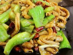 -余杨鸭鸭餐厅