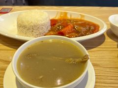 -滋味满屋美食坊(上海街店)
