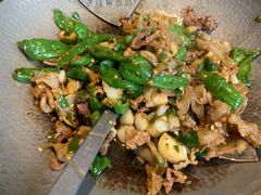 -费大厨辣椒炒肉(黄兴中心广场店)