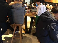 -星巴克臻选(莘庄仲盛店)