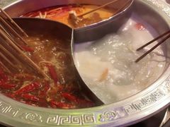 -钢管厂五区小郡肝串串香火锅(人民广场店)
