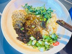 -由衷贵州酸汤牛肉火锅(新桥店)
