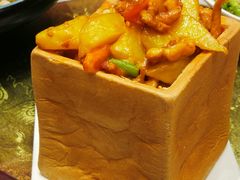 面包咖喱鸡-高第街56号港式餐厅(山大路店)