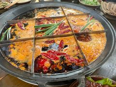 -正南齊北重庆老火锅(光华村直营店)
