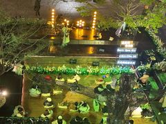 -瑞虹新天地月亮湾