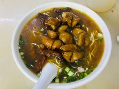 牛腩拼猪肠面-海幢瑞芳饮食店