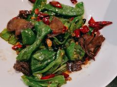 -辛香味烧鱼馆·非遗技艺·排骨红烧肉(光谷医药园店)