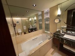 -上海波特曼丽思卡尔顿酒店