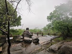 -灵岩山风景区
