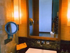 -三亚湾海居铂尔曼度假酒店