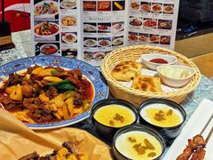 -巴扎美食·新疆菜·西域歌舞表演餐厅(新疆大厦店)