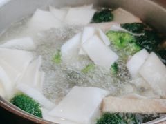 -喃喃椰·糟粕醋椰子鸡火锅(七堡花园店)