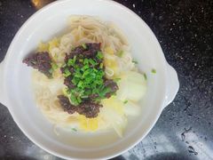 -爱贝尔高端月嫂(母婴护理)
