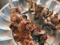 -烤肉小伙烤肉店