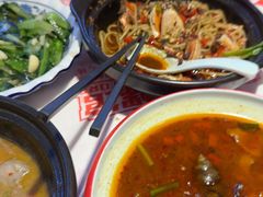 -老闵田螺馆·南昌市井菜·特色小吃(总店)