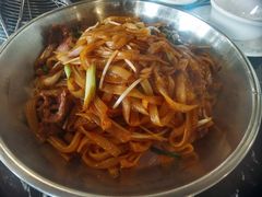 -牛一煲美食(江高店)
