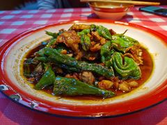 鲜椒小炒肉-思博半步颠小酒馆(梦时代店)