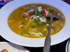 -川流不息·地道川菜·小龙虾(新松江路店)