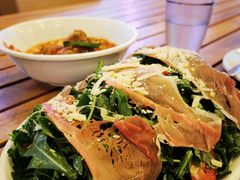 -城市大道红炉披萨烘焙坊