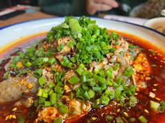 -临界音乐酒馆·小龙虾·江湖菜(华熙LIVE·鱼洞店)