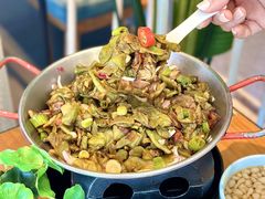 -莲餐厅·湖北菜·潜江小龙虾店(愚园路店)
