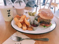 -HELLO 27 意面·沙拉·帕尼尼