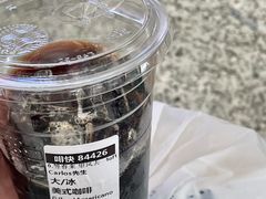 -星巴克(深圳北站B5检票口)