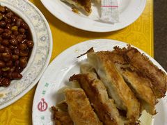 -青岛锅贴(洛阳路分店)