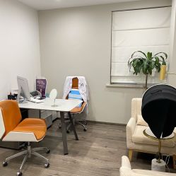 -医颜医疗美容门诊部