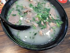 -万红路羊汤烧饼店(将台路店)