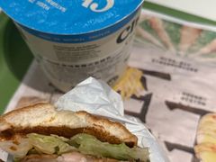 -麦当劳(台州路桥DT店)
