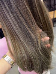 -藤野造型烫染·漂发