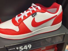 -NIKE上海青浦优选体验店