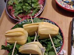 -洱火云南酸菜牛肉火锅(石景山当代商城店)