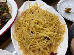 -鲁南仔·滕州炒鸡(经三路店)