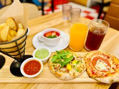 -城市大道红炉披萨烘焙坊