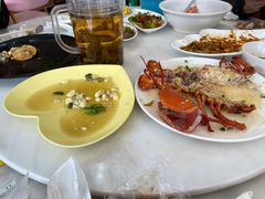 -覃记海鲜美食餐厅