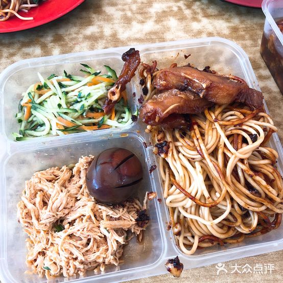 江南春面馆(施家路店)