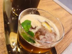 -ZING COFFEE 镜咖啡