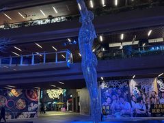 -瑞虹新天地月亮湾