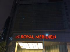 -上海世茂皇家艾美酒店
