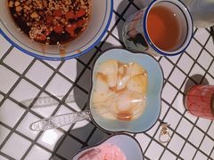 -董眼镜火锅(洪崖洞总店)
