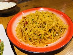 酸辣土豆丝-汉时湘菜