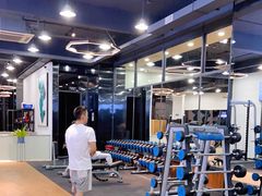 -豪逸健体(中骏广场店)