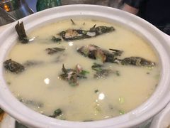 -唐师傅湘西名菜馆(武陵路店)