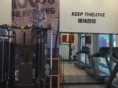 -思迈威健身(积玉桥万达店)